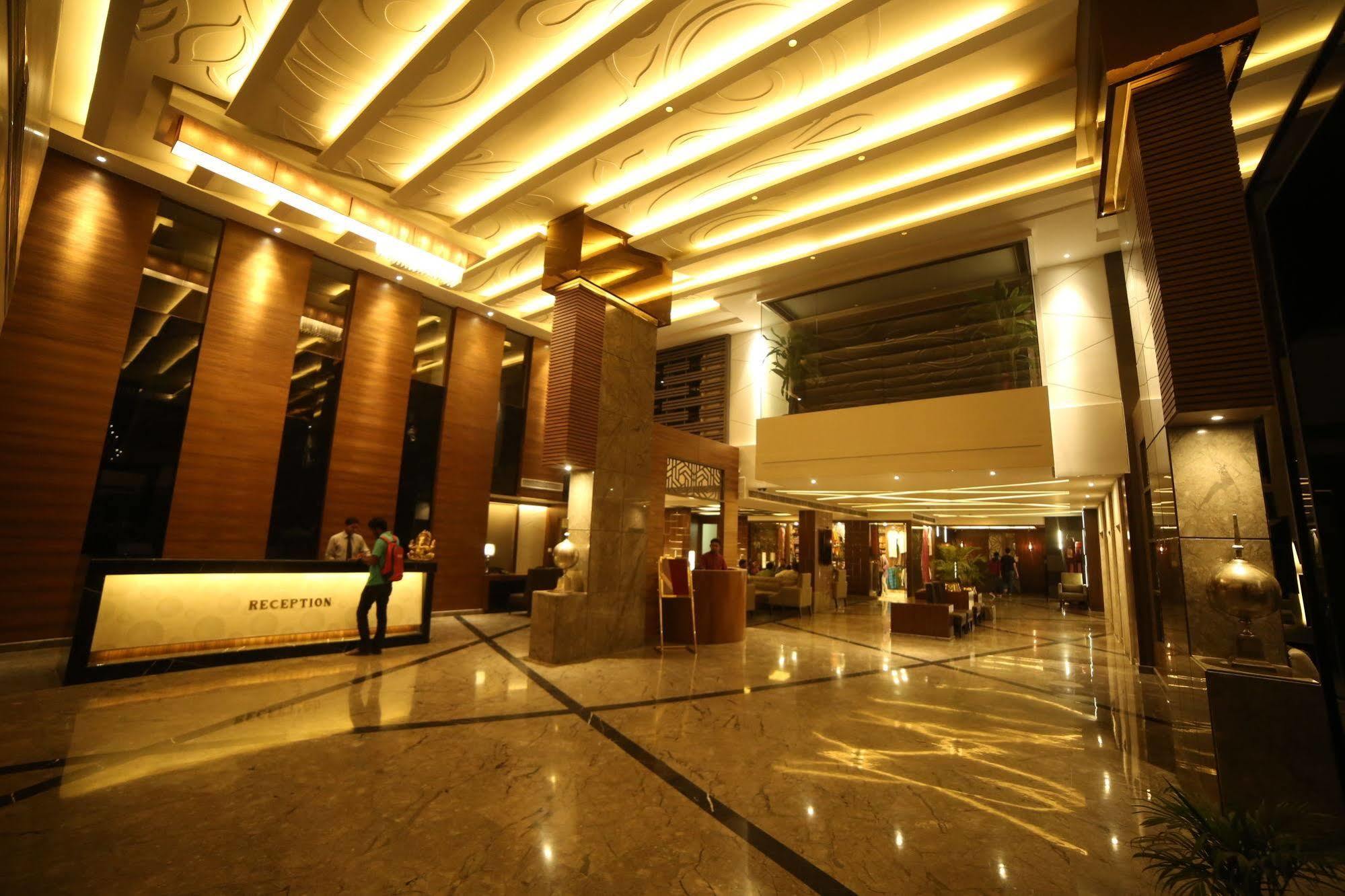 The Amayaa Varanasi Exterior foto
