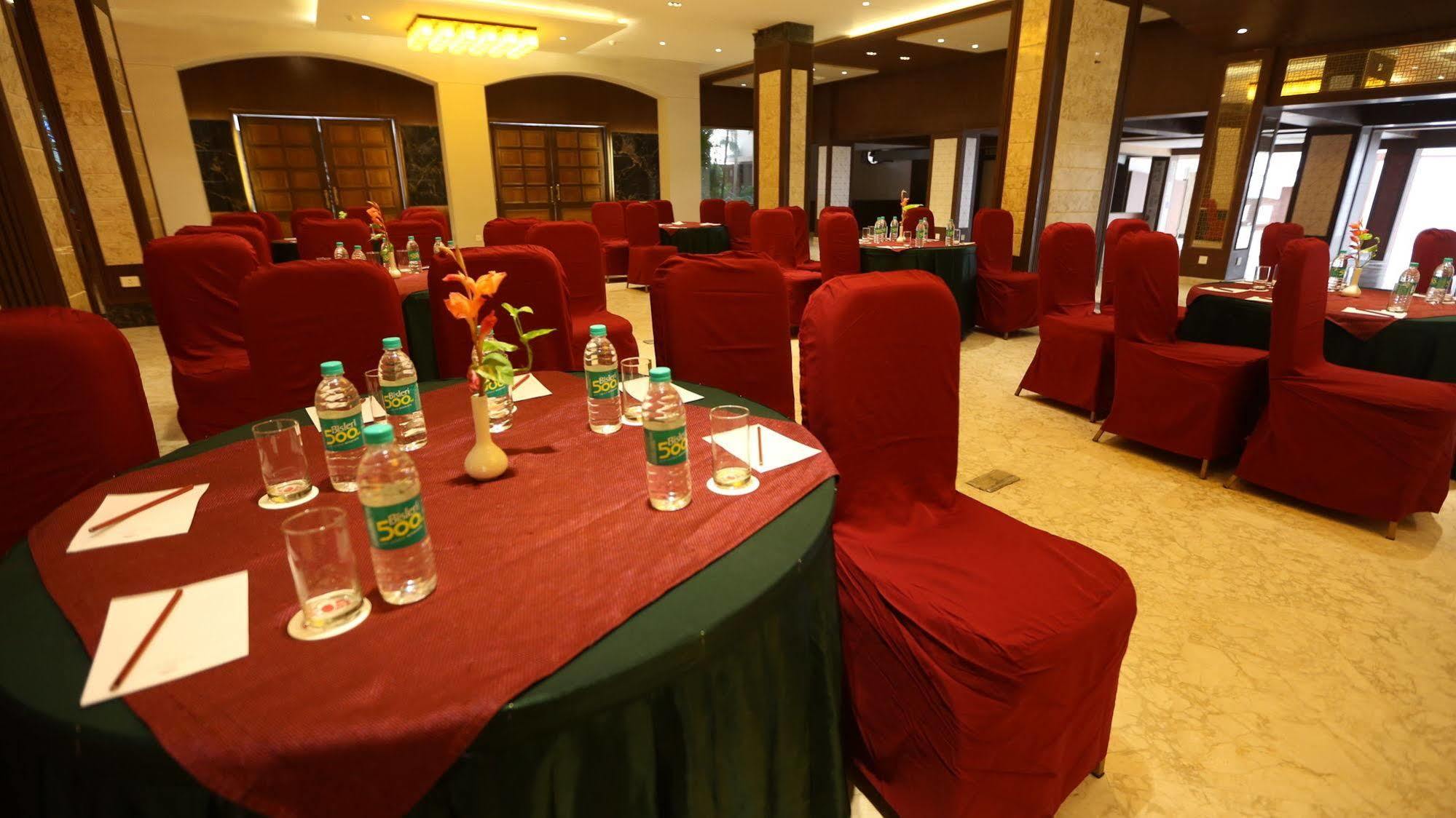 The Amayaa Varanasi Exterior foto
